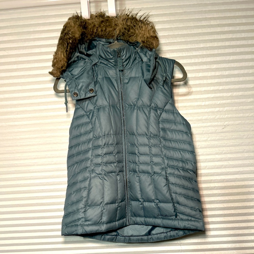 EUc Green Eddie Bauer Down vest with hood small